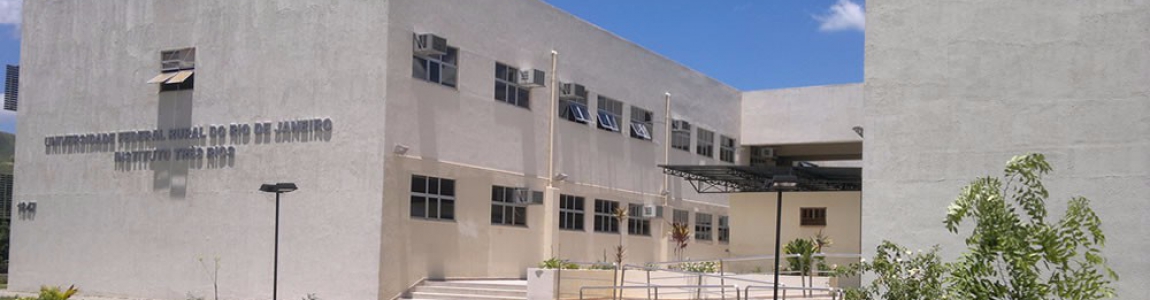 Entrada do ITR - câmpus Três Rios (Foto: Aline Avellar)