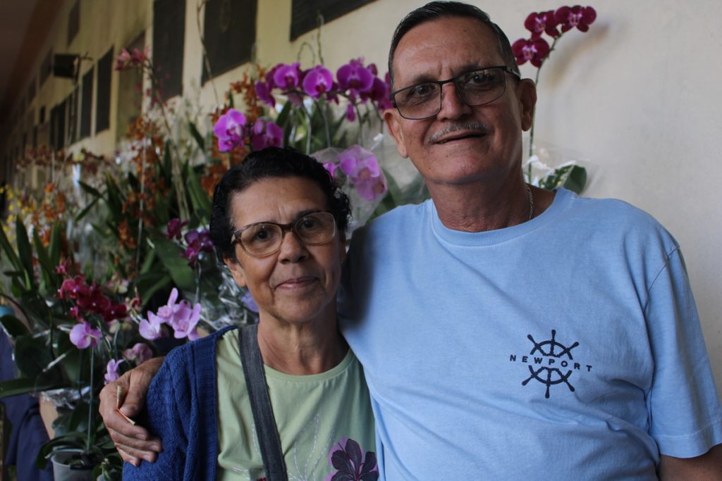 Visitantes da Expo de Orquídeas e Bromélias
