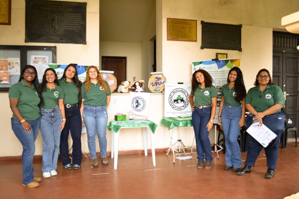Estudantes de Zootecnia na SNCT UFRRJ  (foto: Ruan Fernandes) 