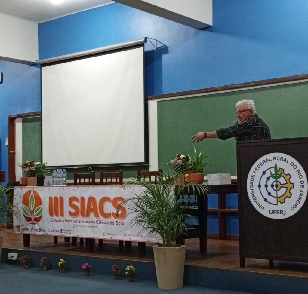 Primeiro dia de evento, 17/11  