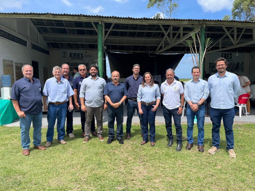 Equipe do XXIII ERES (foto: PMGCA/UFRRJ)